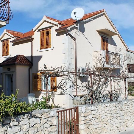Apartments With A Parking Space Supetar, Brac - 6037 ภายนอก รูปภาพ