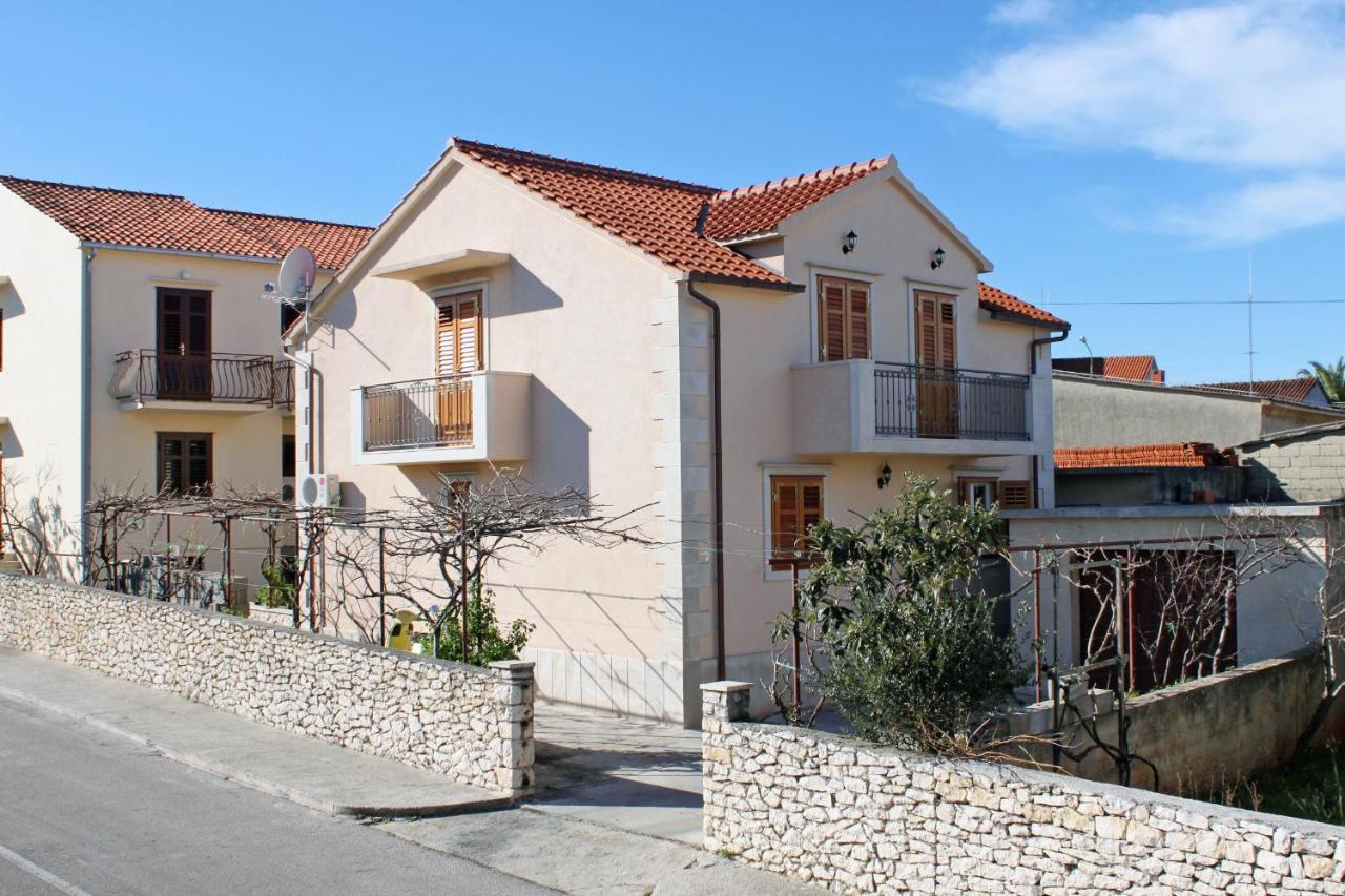 Apartments With A Parking Space Supetar, Brac - 6037 ภายนอก รูปภาพ